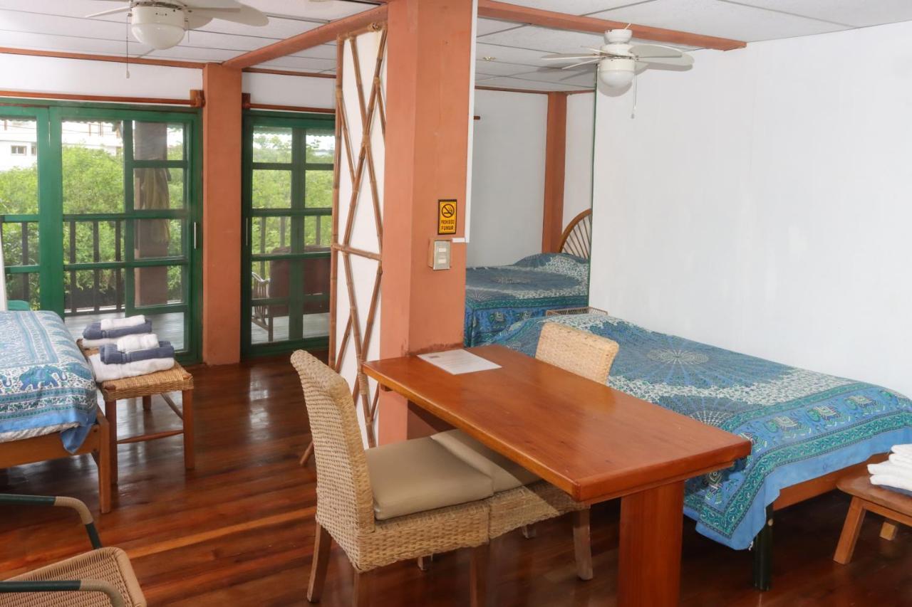Galapagos Chalet Puerto Ayora  Bagian luar foto