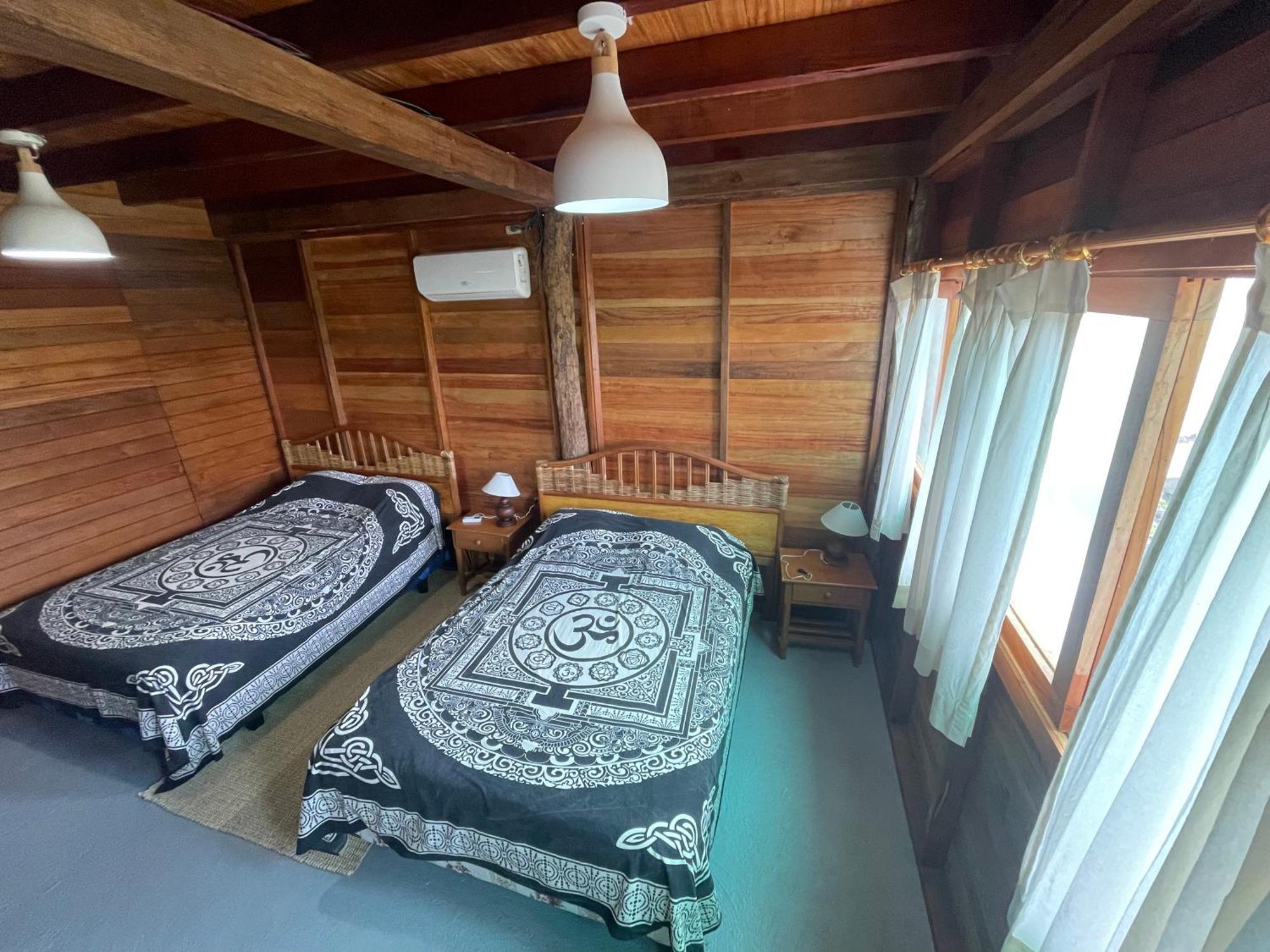 Galapagos Chalet Puerto Ayora  Bagian luar foto